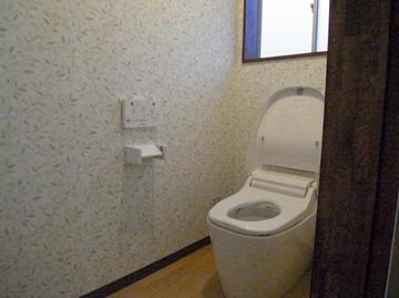 柏崎市西山町 T様 和式兼用便器から洋式トイレに交換 ココ暖リフォーム事例