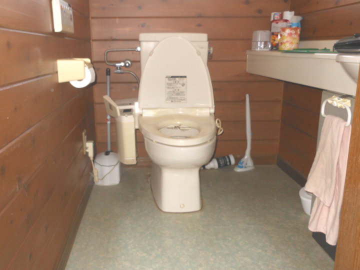 18年間お使いになられたTOTOのトイレです。